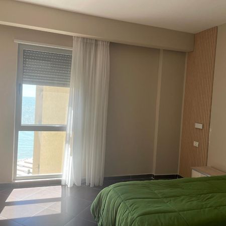 Hotel Nais Beach Durrës Exterior foto